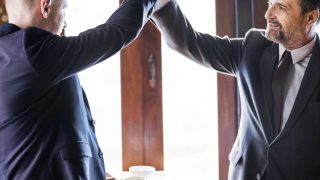 「ビジネスの拡大」につながる商標権取得の利点とは？